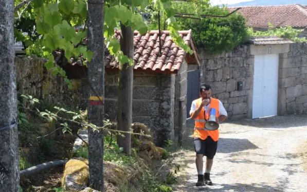 Fogo “a fingir” obrigou a evacuar aldeia de Carreira, na Póvoa de Lanhoso