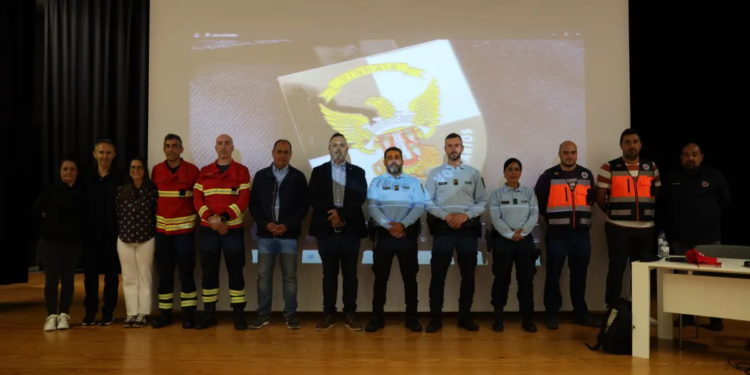 SESSÕES “ALDEIA SEGURA, PESSOAS SEGURAS” ENVOLVEM ALUNOS DE VINHAIS NA PREVENÇÃO DE INCÊNDIOS